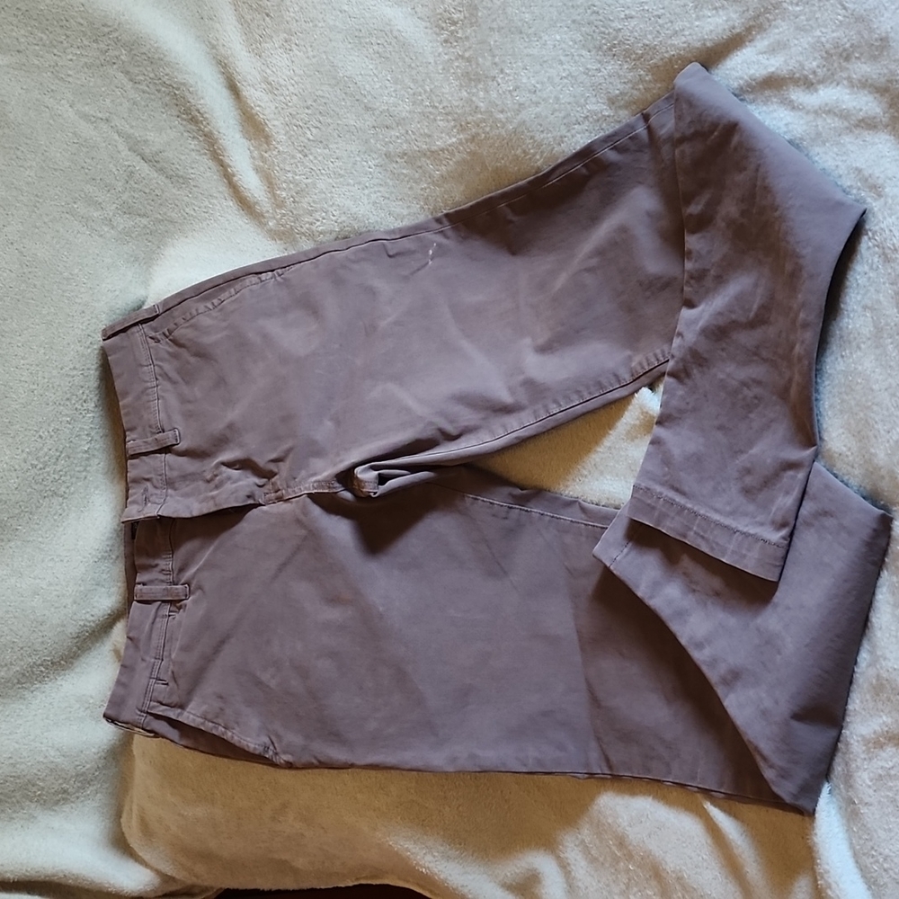 American Eagle men's pants..360 extreme flex..30x32 gray/greenish...